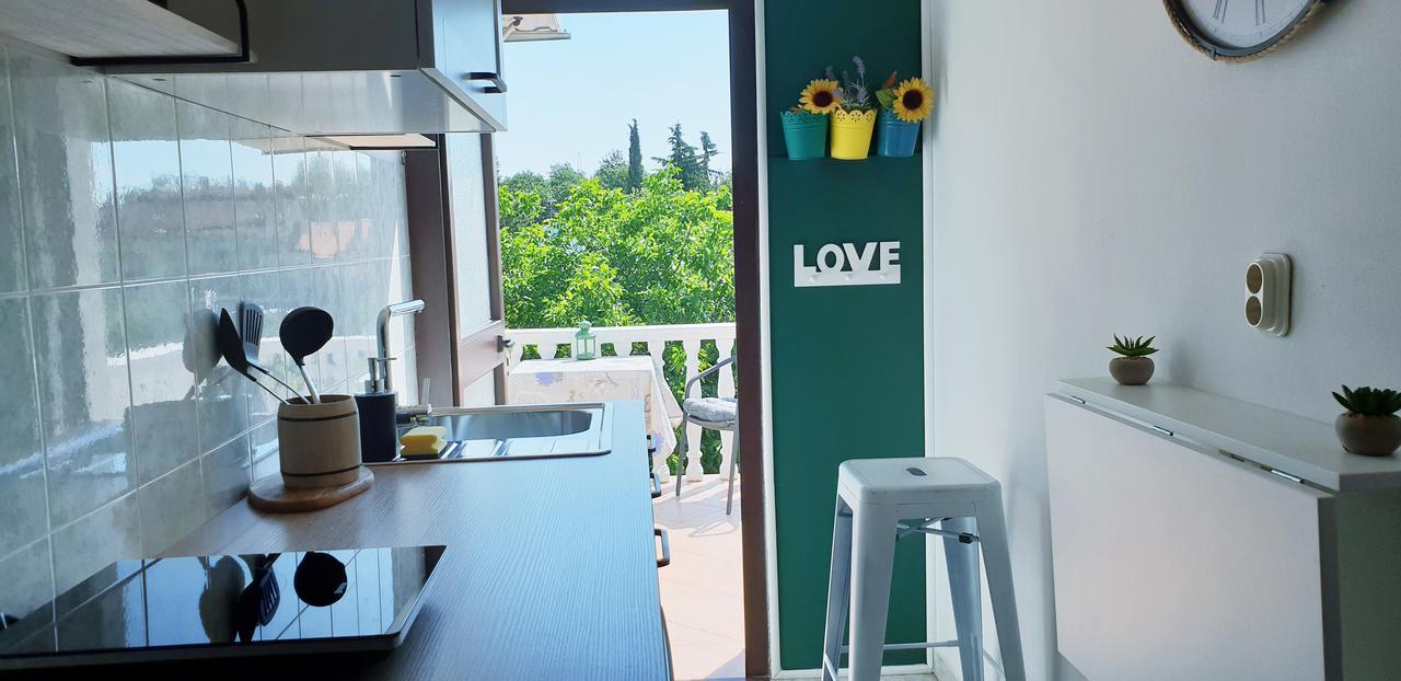 Apartment Tezak Kukci Kültér fotó