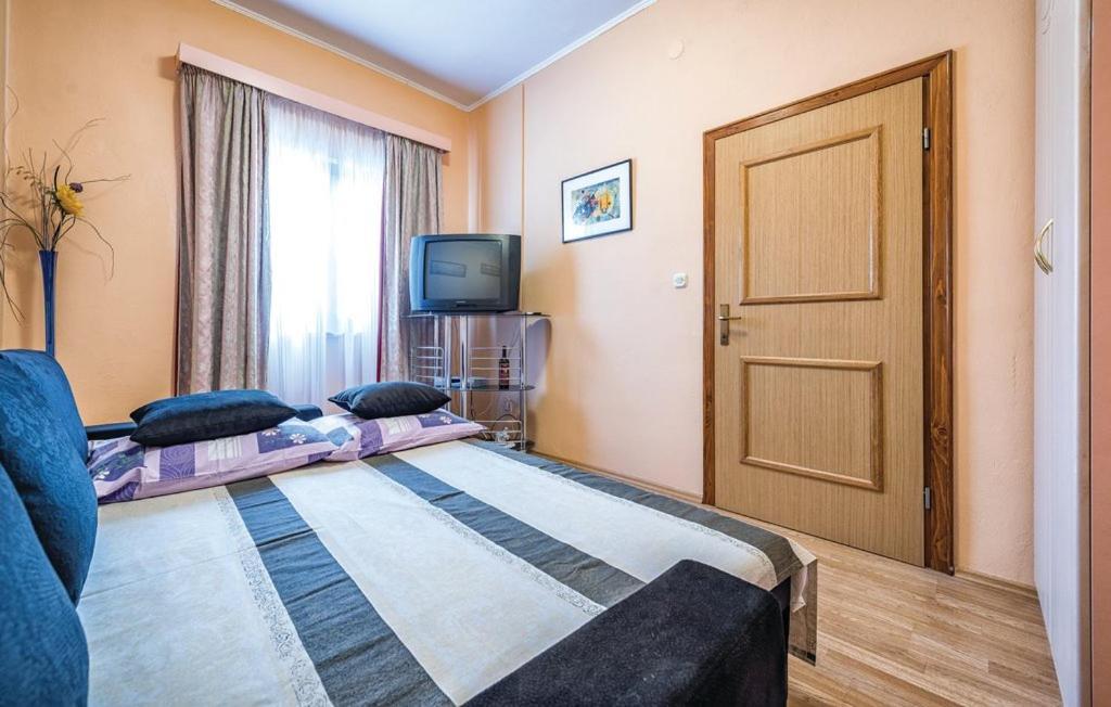 Apartment Tezak Kukci Kültér fotó